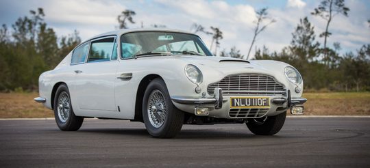 Aston Martin MAN MAN