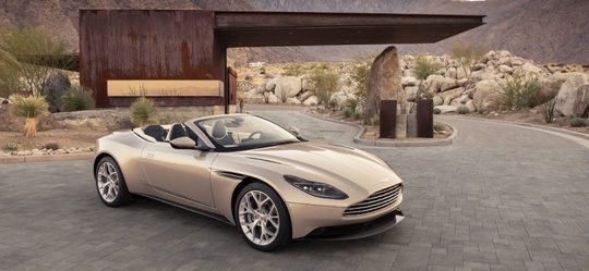 Aston Martin DB11 Volante MAN-MAN