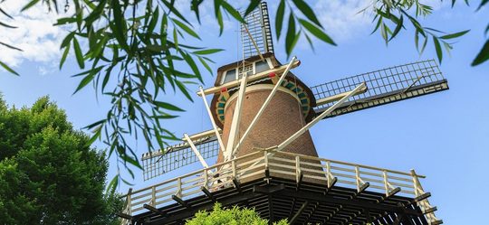 Illustratie voor: Nu te koop op Funda: waanzinnig ingerichte molen met 5 verdiepingen