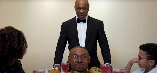 Mike Tyson vs Jones Jr oor afbijten