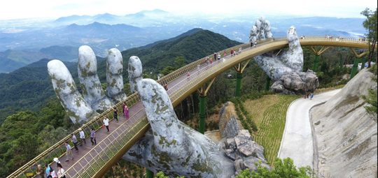 golden bridge vietnam MAN MAN