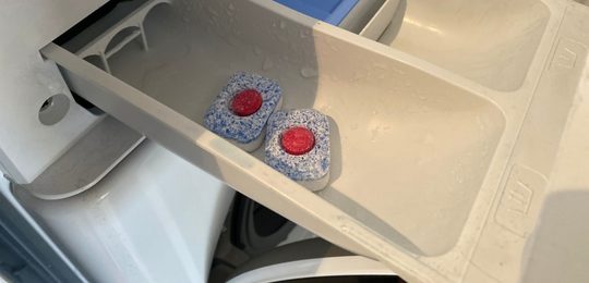wat schoonmaken met vaatwastabletten