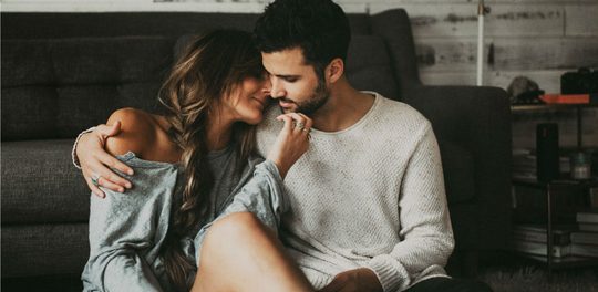 Illustratie voor: Dit houdt je relatie spannend tijdens de zwangerschap