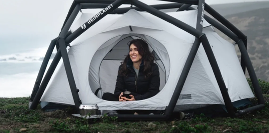 opblaasbare tent opzetten heimplanet the cave
