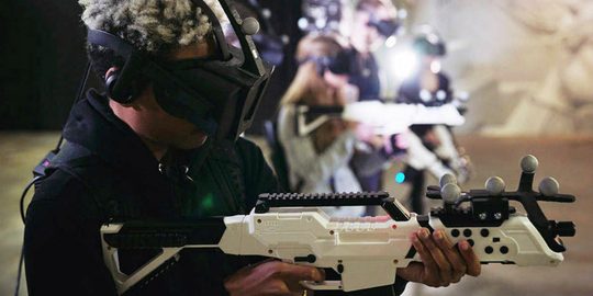 Illustratie voor: VR Arcade is de perfecte activiteit voor jou en je vriendengroep