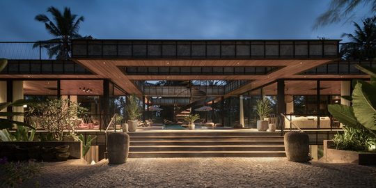 james bond villa bali