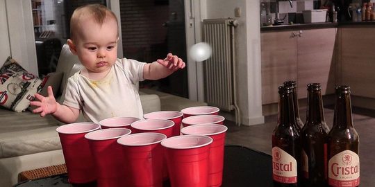 grappig photoshop account vader alleen met kind
