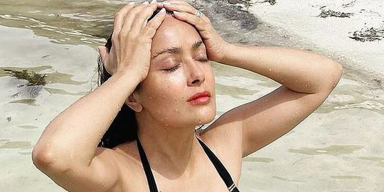 salma hayek instagram