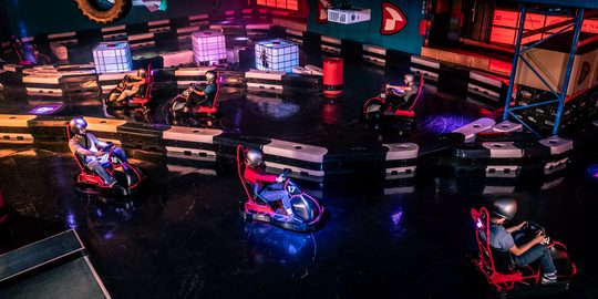 Illustratie voor: In Utrecht kan je nu tegen je vrienden racen zoals in Mario Kart