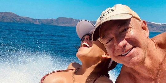 Jeff Bezos verbaast heel de wereld met super gespierd lichaam