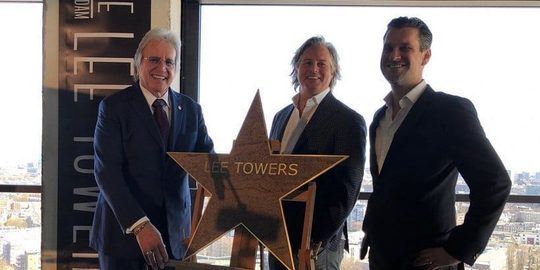 optreden kosten lee towers inhuren hoeveel