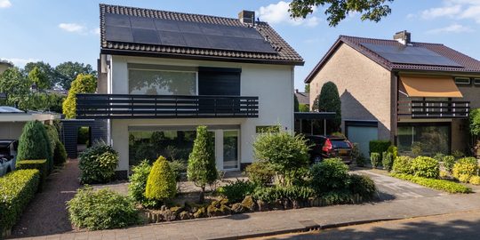 funda woning met binnenzwembad te koop