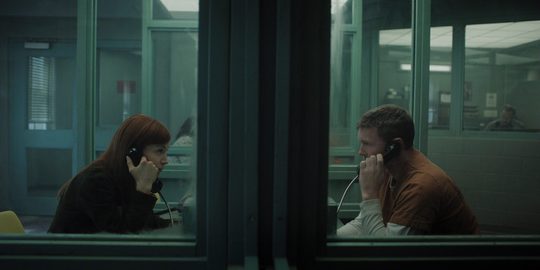 Stilbeeld uit "I Will Find You" (2026) met Britt Lower en Sam Worthington