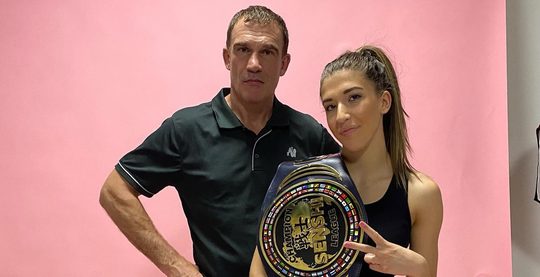 Montana dochter peter aerts kickboksen