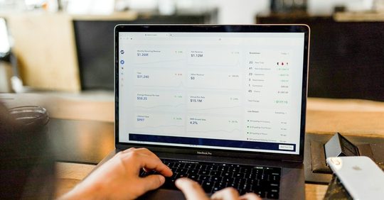 betekenis punt com website