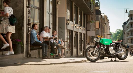 Illustratie voor: 6/5/4 Motors geeft nieuw leven aan een vintage Ducati 860