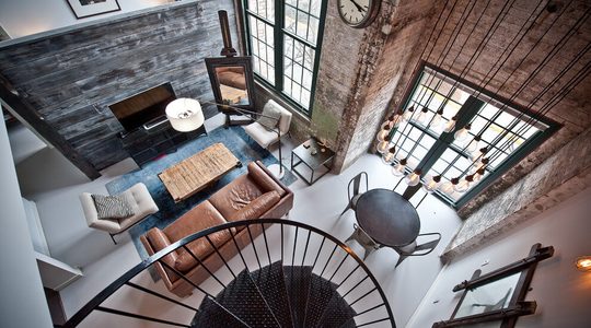 Illustratie voor: Rauw industrieel appartement is topnotch!