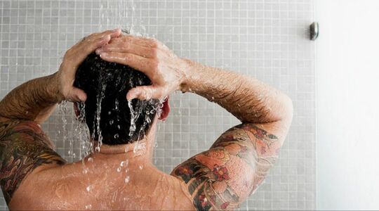 Illustratie voor: Dit is waarom iedere man conditioner moet gebruiken