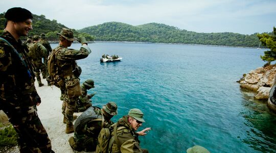 Illustratie voor: Must do: airsoften op een privé-eiland