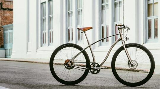 Illustratie voor: Maak kennis met ’s werelds lichtste E-bike