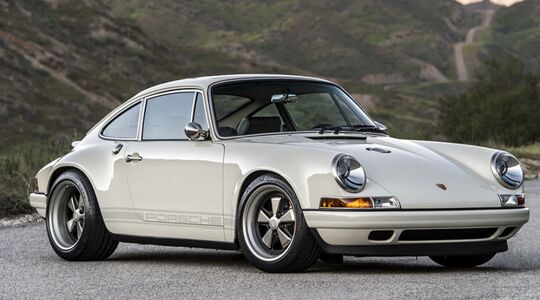 Porsche 911 Singer-Sportwagen-witte auto-MAN MAN