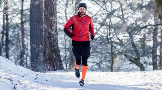Illustratie voor: Zes redenen waarom je ook ’s winters buiten moet trainen