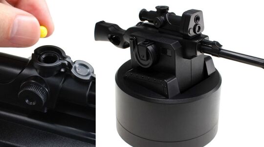 Illustratie voor: Houd je collega’s op afstand met deze bestuurbare BB gun mini sniper