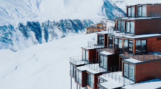 zeecontainer-skigebied-manman