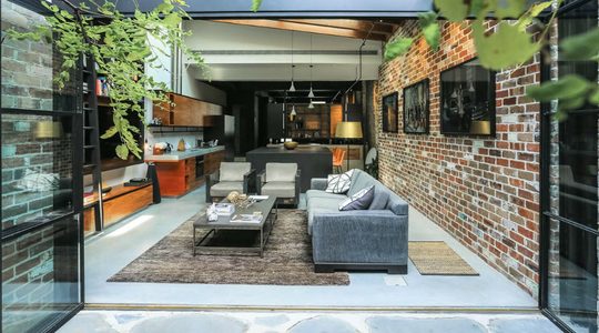 Illustratie voor: Garage omgebouwd tot prachtige, industriële woning