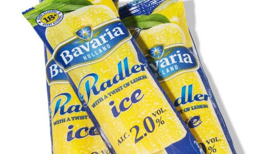 Illustratie voor: Radler-ijs: verfrissend bier op een stokje