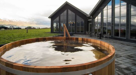 Illustratie voor: Deze bierspa in IJsland is de ultieme bestemming voor jullie volgende vriendenweekend!