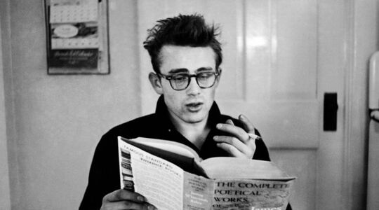 Boek geven boek lezen man MAN MAN