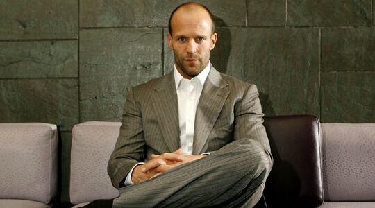 dit is wat je moet weten over een haartransplantatie tijdens vroegtijdige kaalheid MAN-MAN