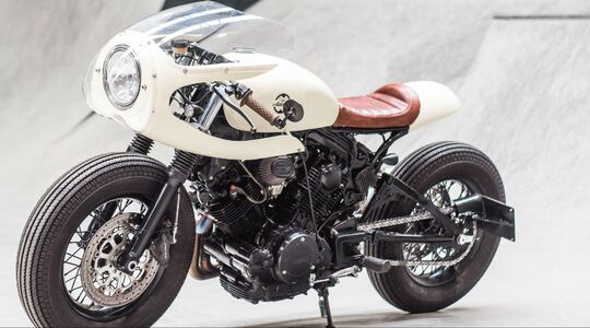 Moto Adonis Parel MAN MAN