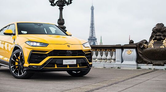 Lamborghini Urus Parijs MAN MAN