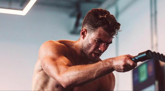 Brede schouders oefeningen workout MAN MAN