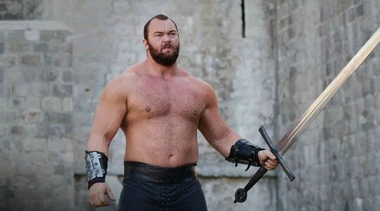 Before en after: bizarre transformatie ''the mountain'' van game of thrones MAN MAN
