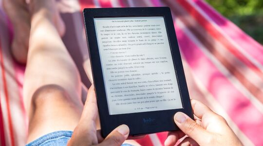 e-reader lezen thuis digitaal goedkoop