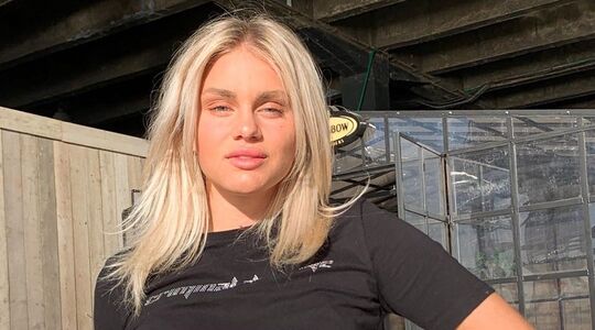 roxanne kwant leuke blondine Nederland