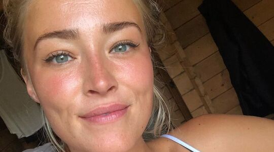 Geraldine Kemper topless video