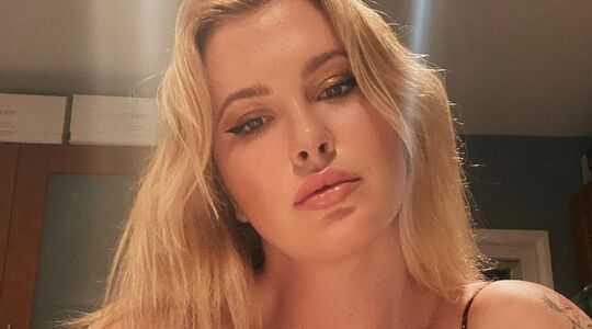 Ireland Baldwin
