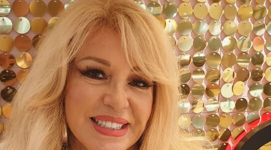 Patricia Paay golden shower