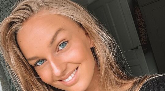 vriendin Calvin Stengs Beau de Boer