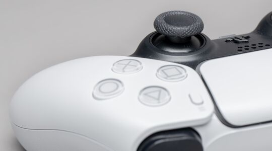 PS4 PS5 controller koppelen PC computer