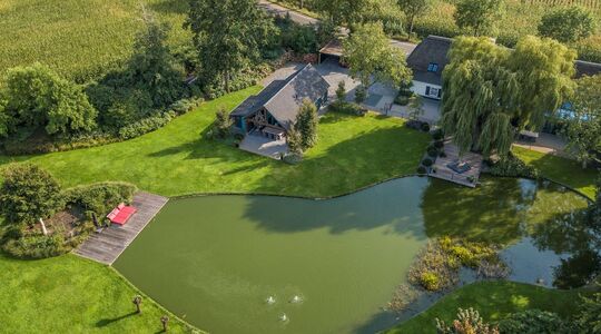 luxe woonboerderij te koop Funda