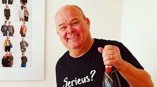 Paul de Leeuw verkoopt appartement
