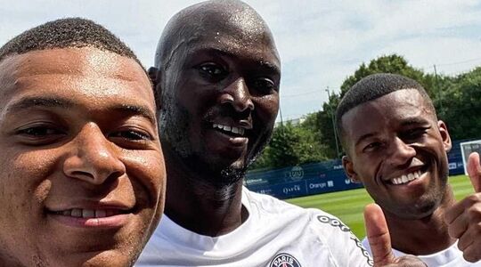 Hoeveel verdienen spelers PSG salarissen