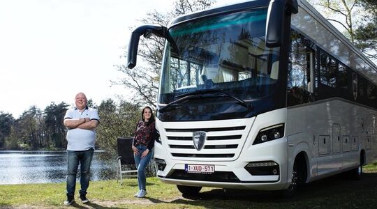 peter gillis verkoopt camper (1)