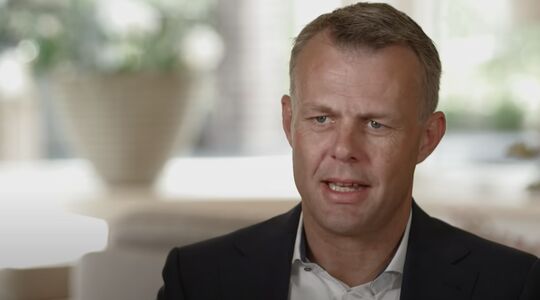 hoeveel verdient een scheidsrechter Eredivisie salaris