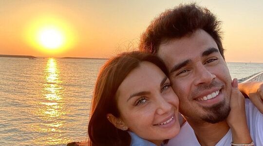 Afrojack zet villa te koop